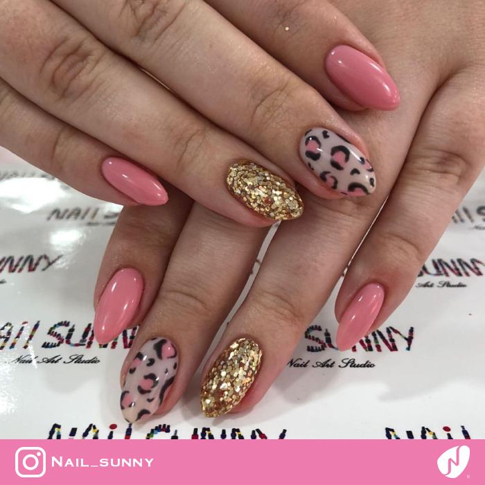 Leopard Print With Glitters