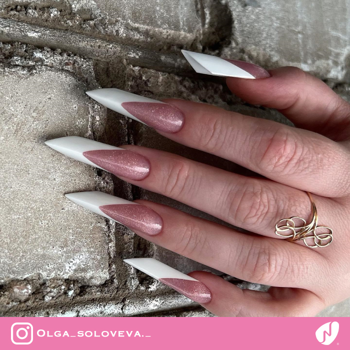 Arrow-head White Tips