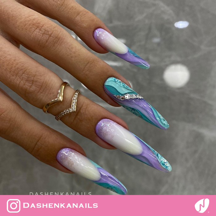 Minimalist Rhinestone Art in Pastel French