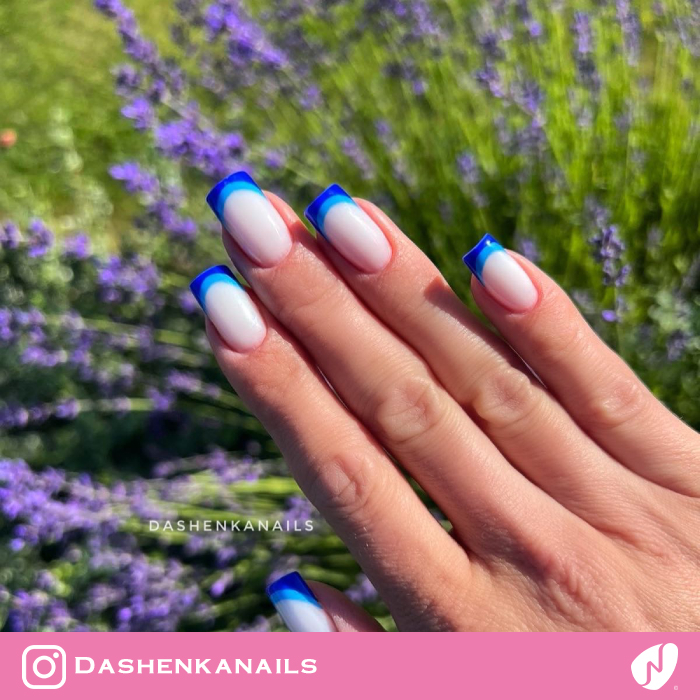 Gradient Blue Double Mani