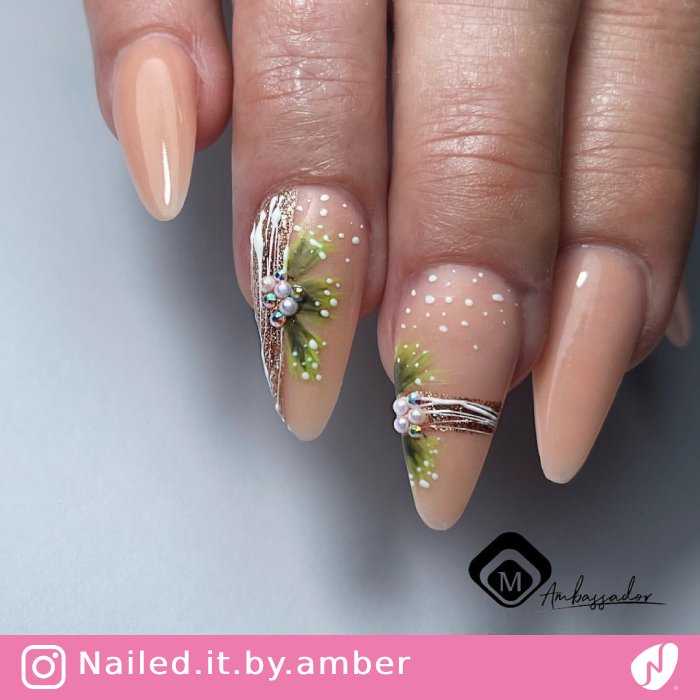 Christmas Flowers with Pearls