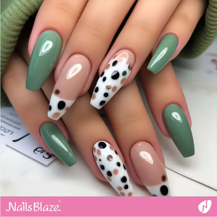 Dalmatian Print Design on Glossy Nails | Animal Print Nails - NB1989