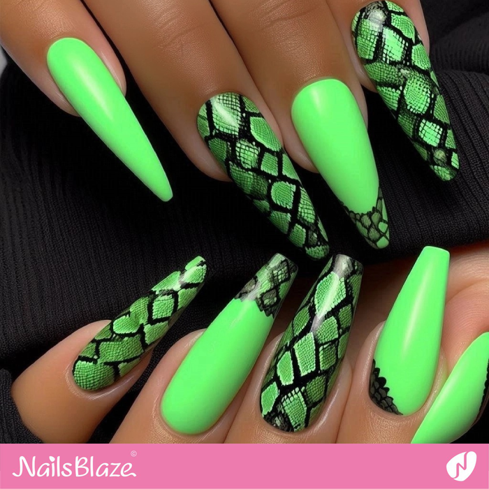 Neon Green Snake Print Nails | Snake Nails- NB8133